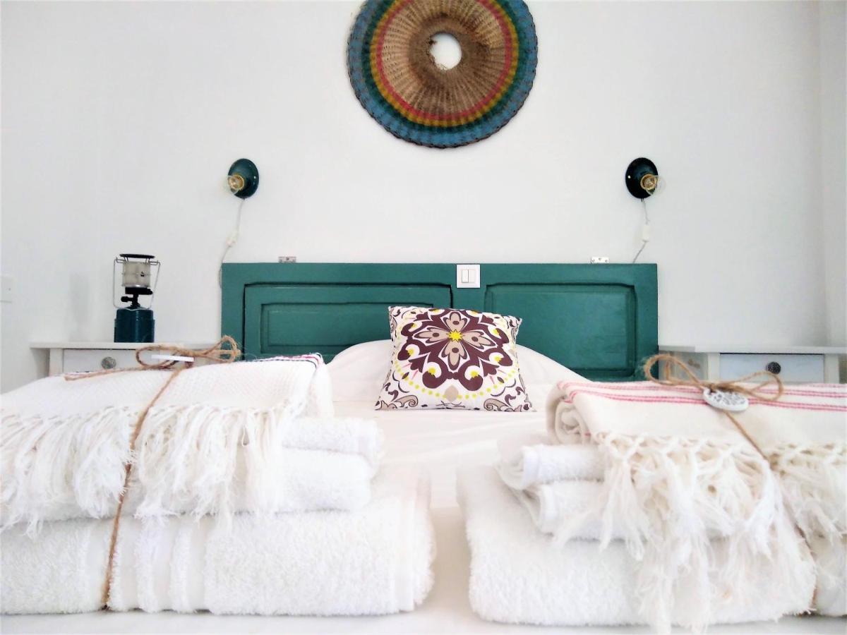 Li Perrini Boutique B&B Acquarica ภายนอก รูปภาพ